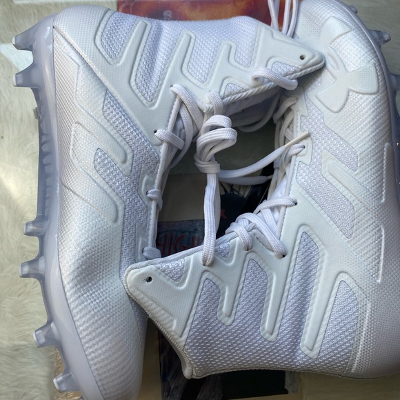 🆕 Under Armour UA Highlight MC Football - Mens - Picture 8 of 13